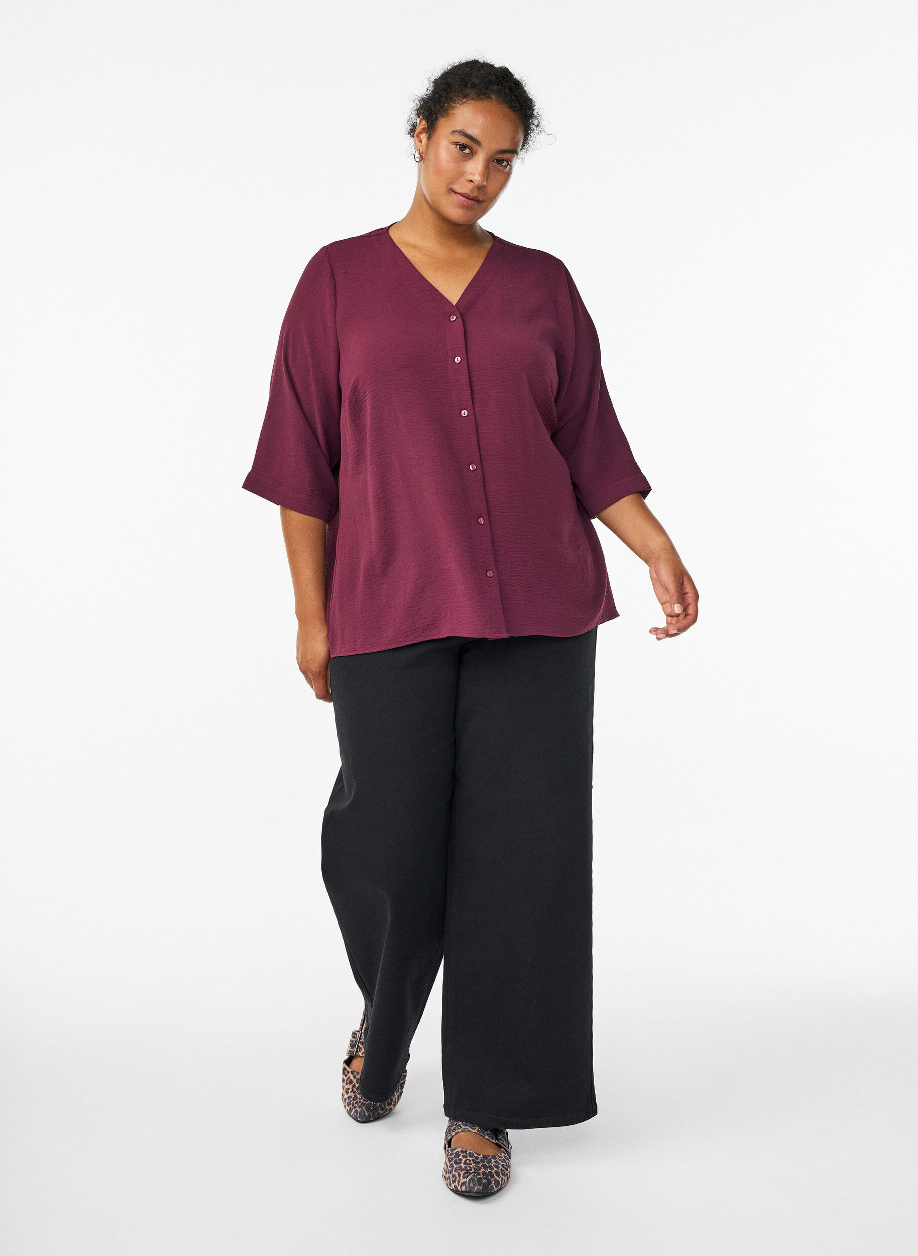 ZizziSkjortebluse med V-udsk&aelig;ring og 3/4-&aelig;rmer, R&oslash;d, Model image number 1