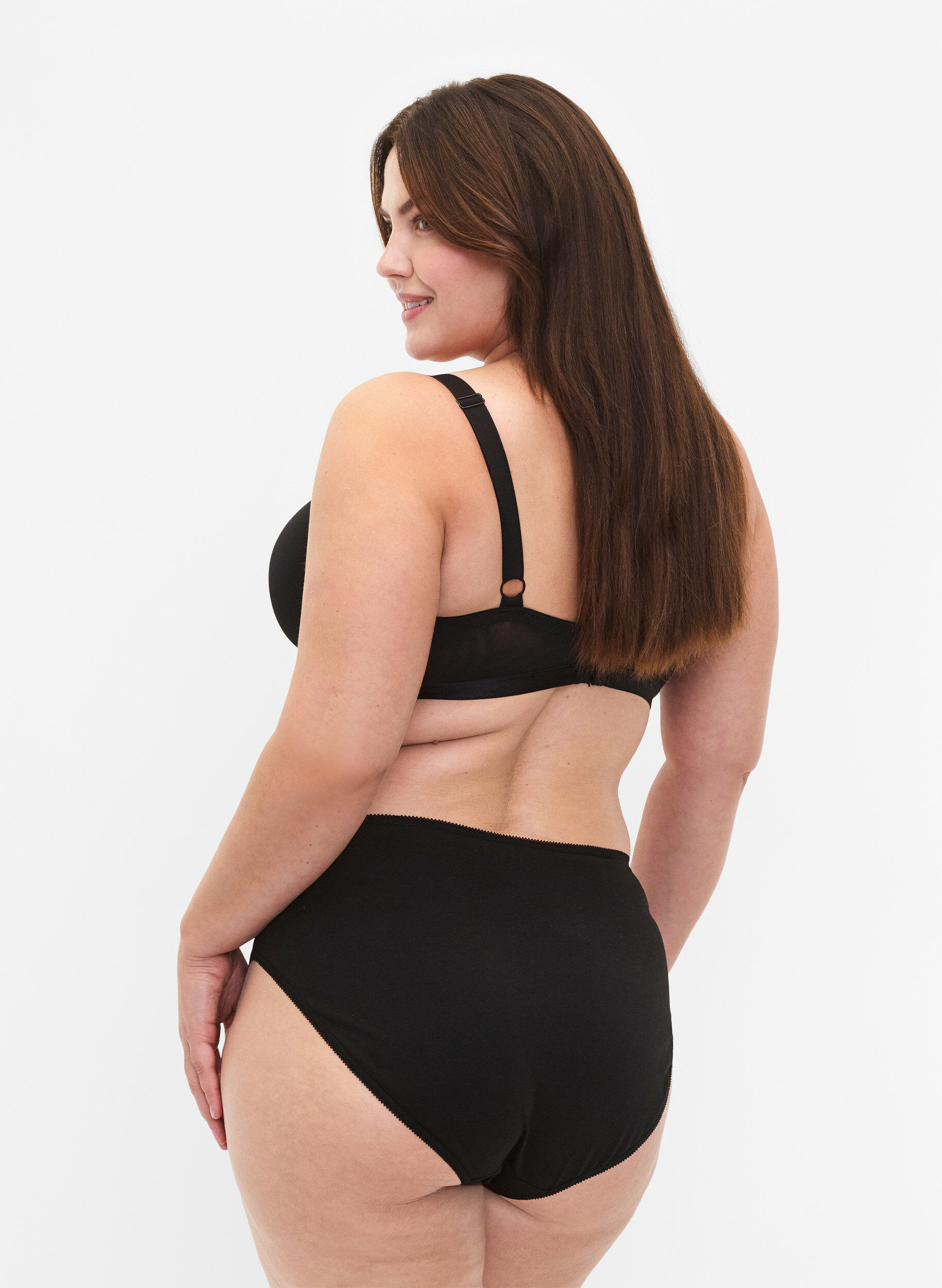Zizzi5-pak bomulds trusse med regul&aelig;r talje, Sort, Model image number 1