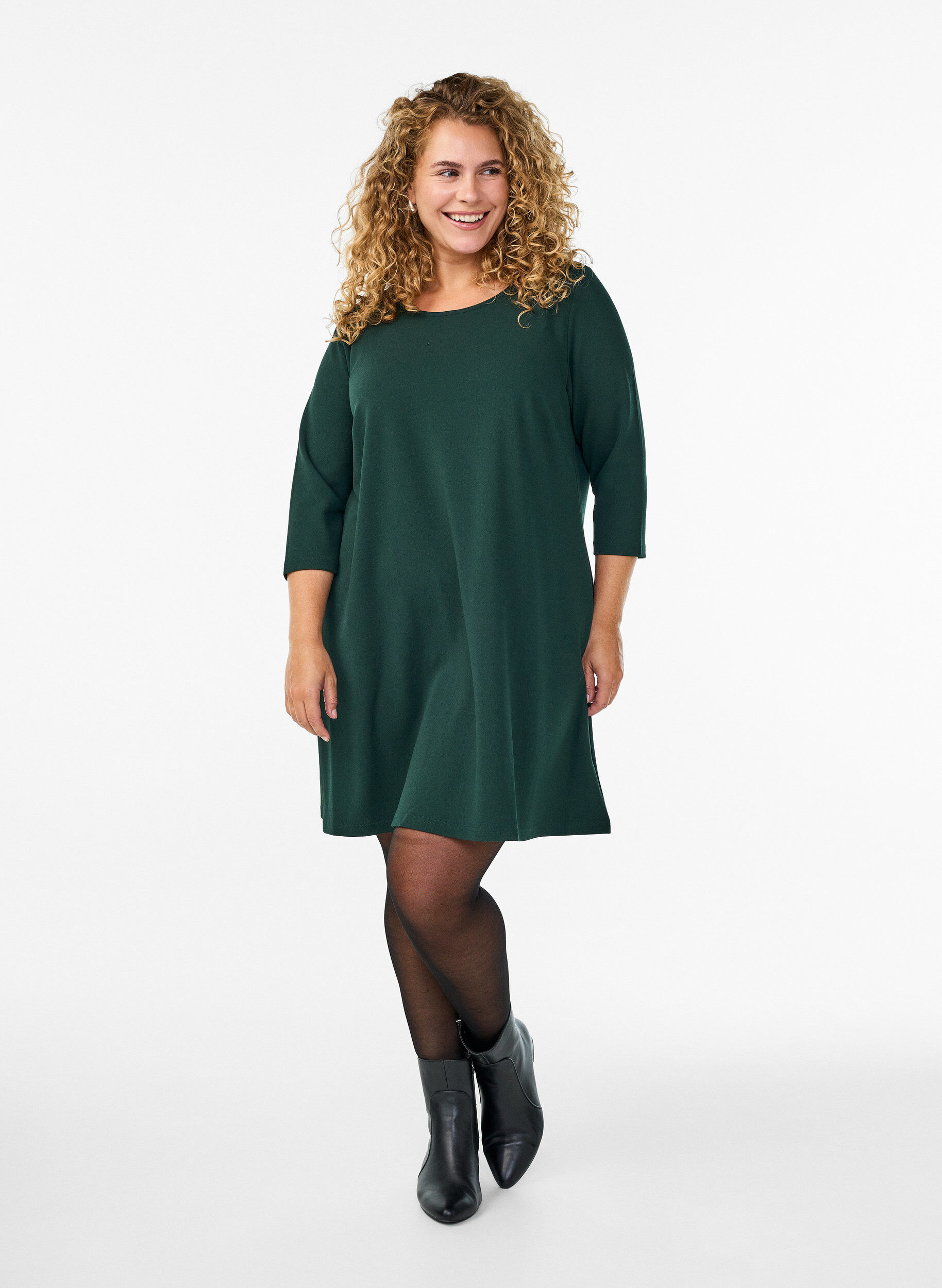 ZizziKort kjole med a-facon og 3/4 &aelig;rmer, Gr&oslash;n, Model image number 1