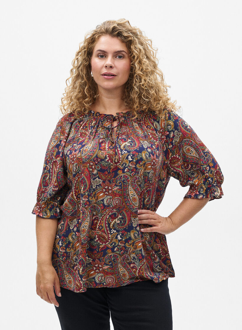 Viskosebluse med paisleyprint og halvlange &aelig;rmer, Bl&aring;, Model image number 0