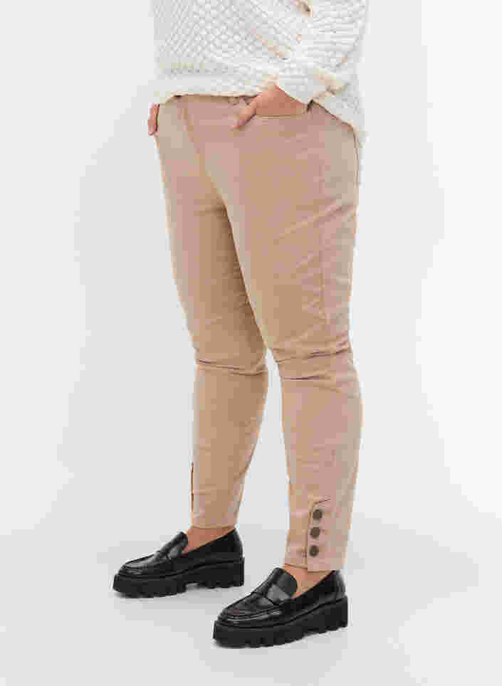 Cropped Amy jeans med knapper, Oxford Tan, Model image number 1
