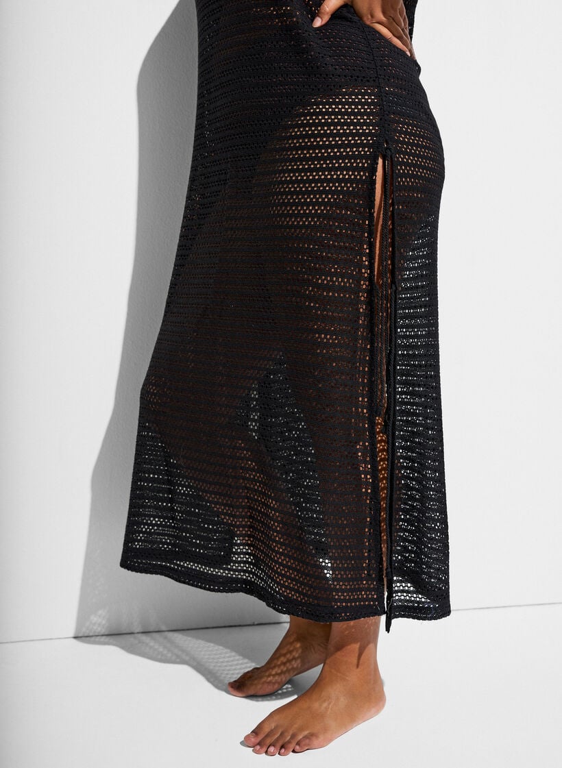 &AElig;rmel&oslash;s strandkjole med hulm&oslash;nster og slids i siderne, Sort, Model image number 2