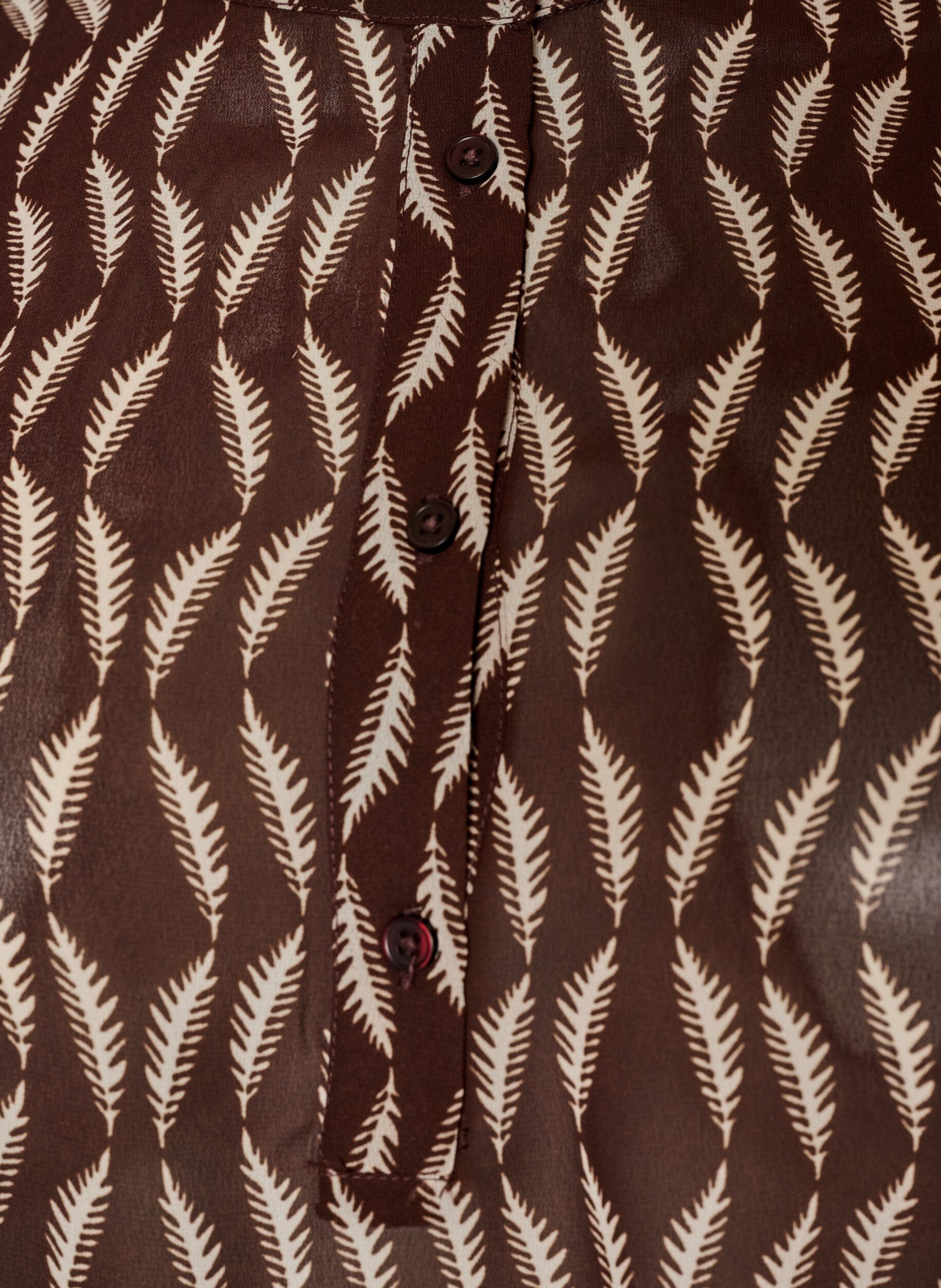 ZizziBluse med all-over print og kort knapstolpe, Brun, Packshot image number 2