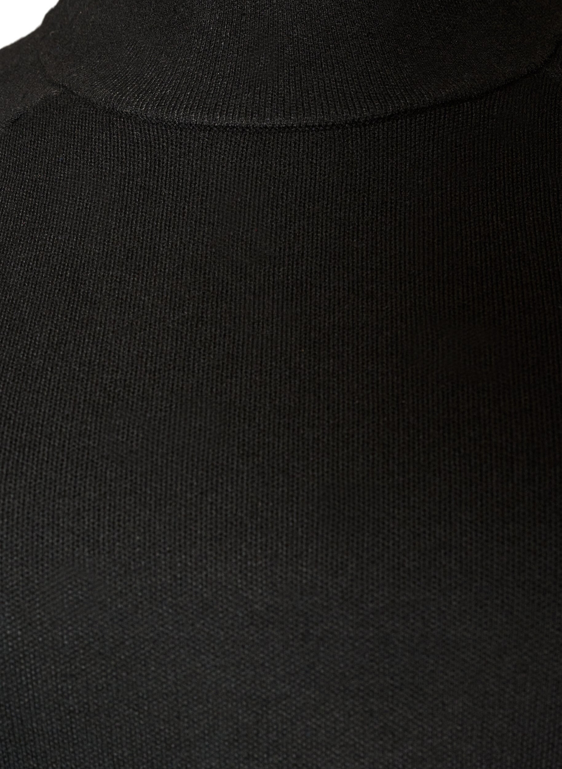 ZizziStrikbluse i viskoseblanding med rullekrave, Sort, Packshot image number 2