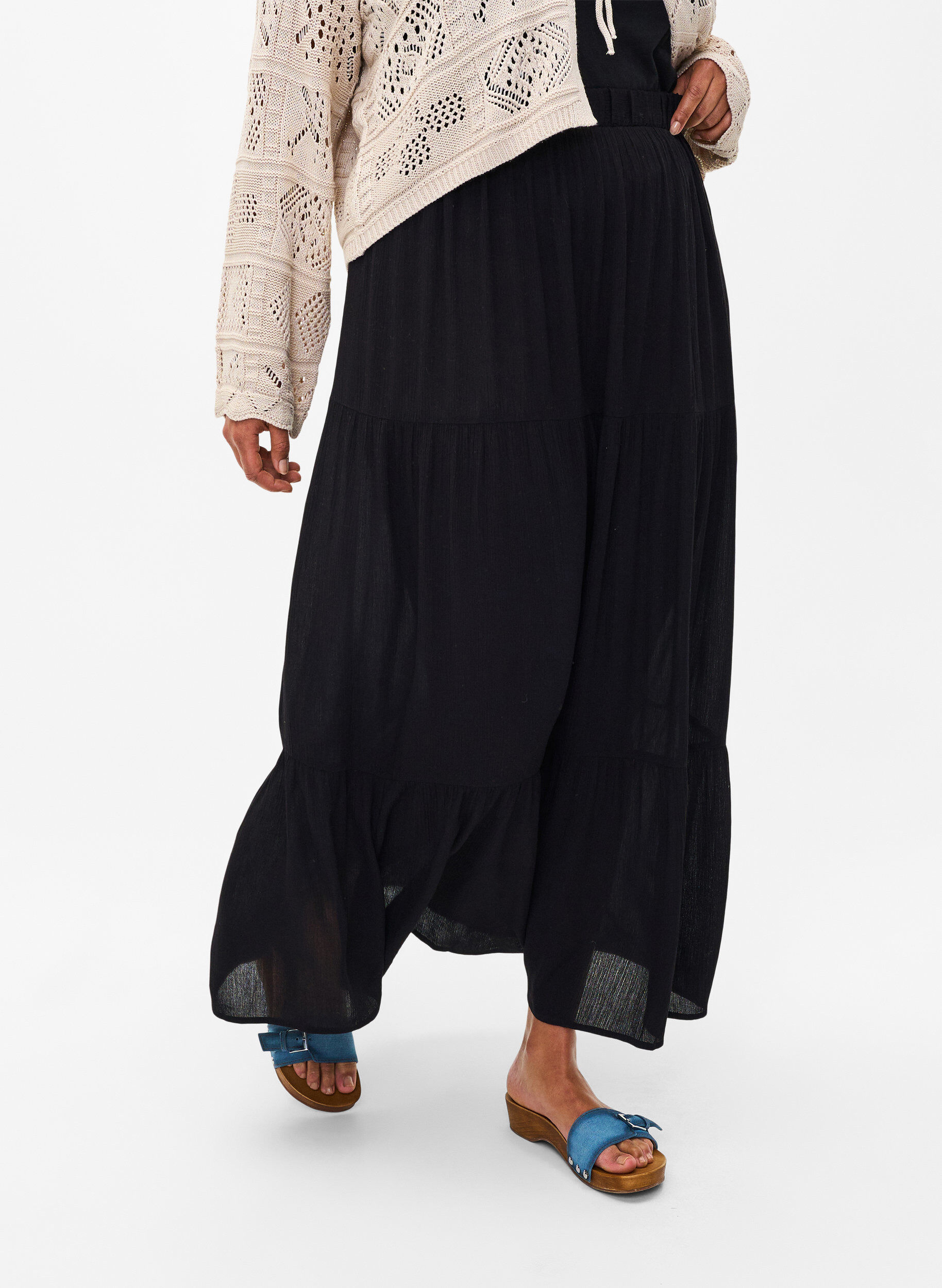 ZizziLang nederdel med elastik i taljen, Sort, Model image number 2
