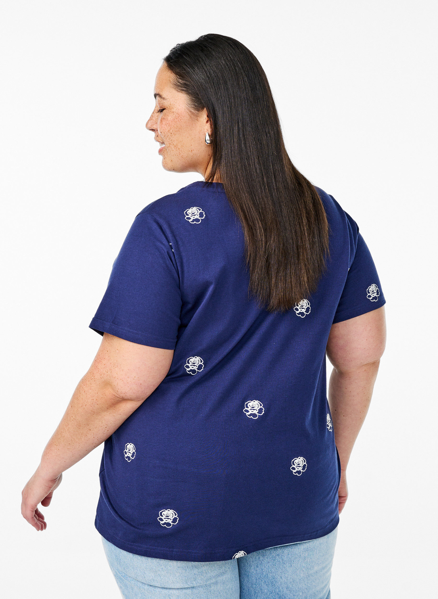 ZizziT-shirt i &oslash;kologisk bomuld med broderede motiver, Bl&aring;, Model image number 2