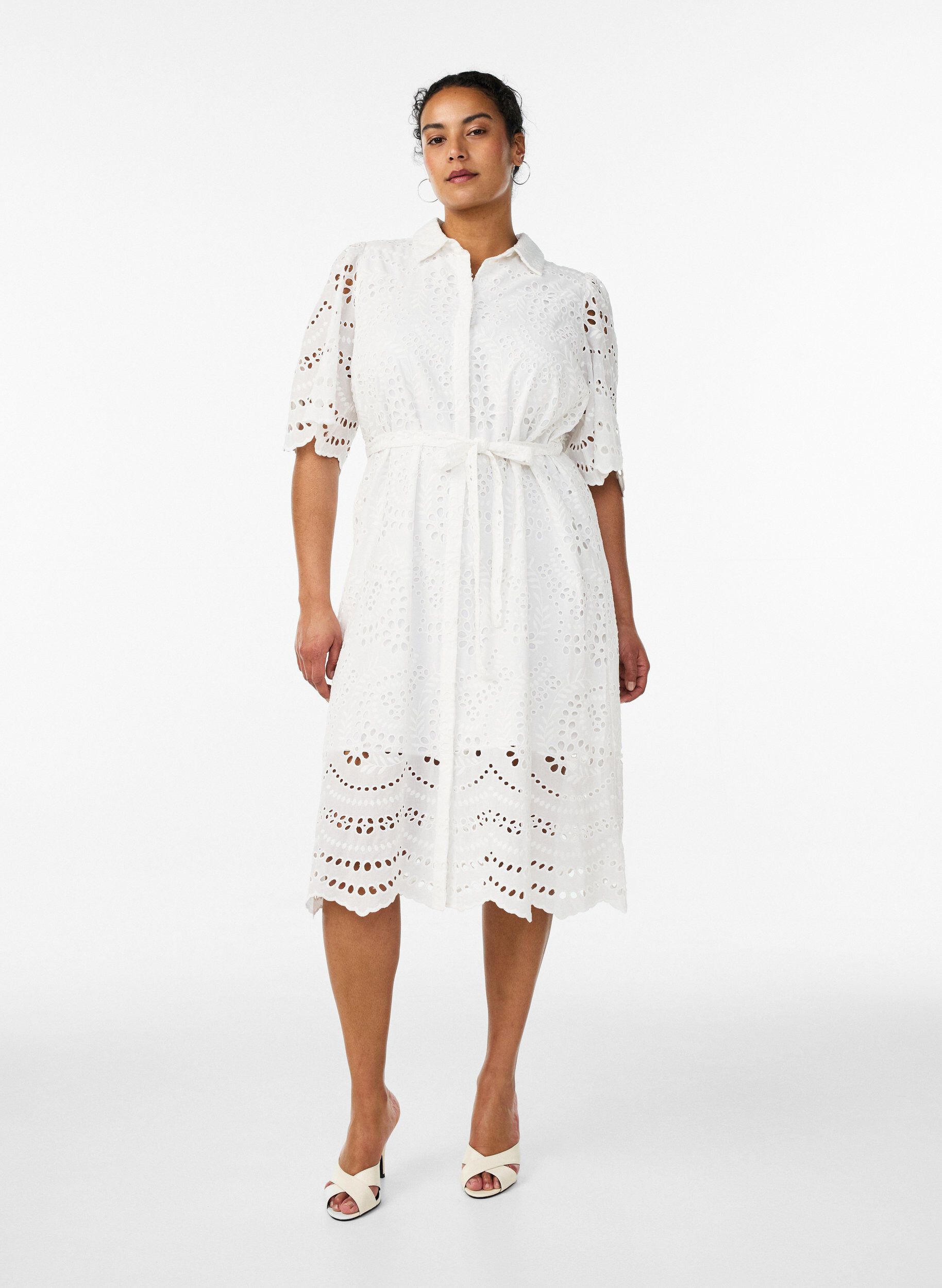 ZizziSkjortekjole i broderie anglaise med bindeb&aelig;lte, Hvid, Model image number 1
