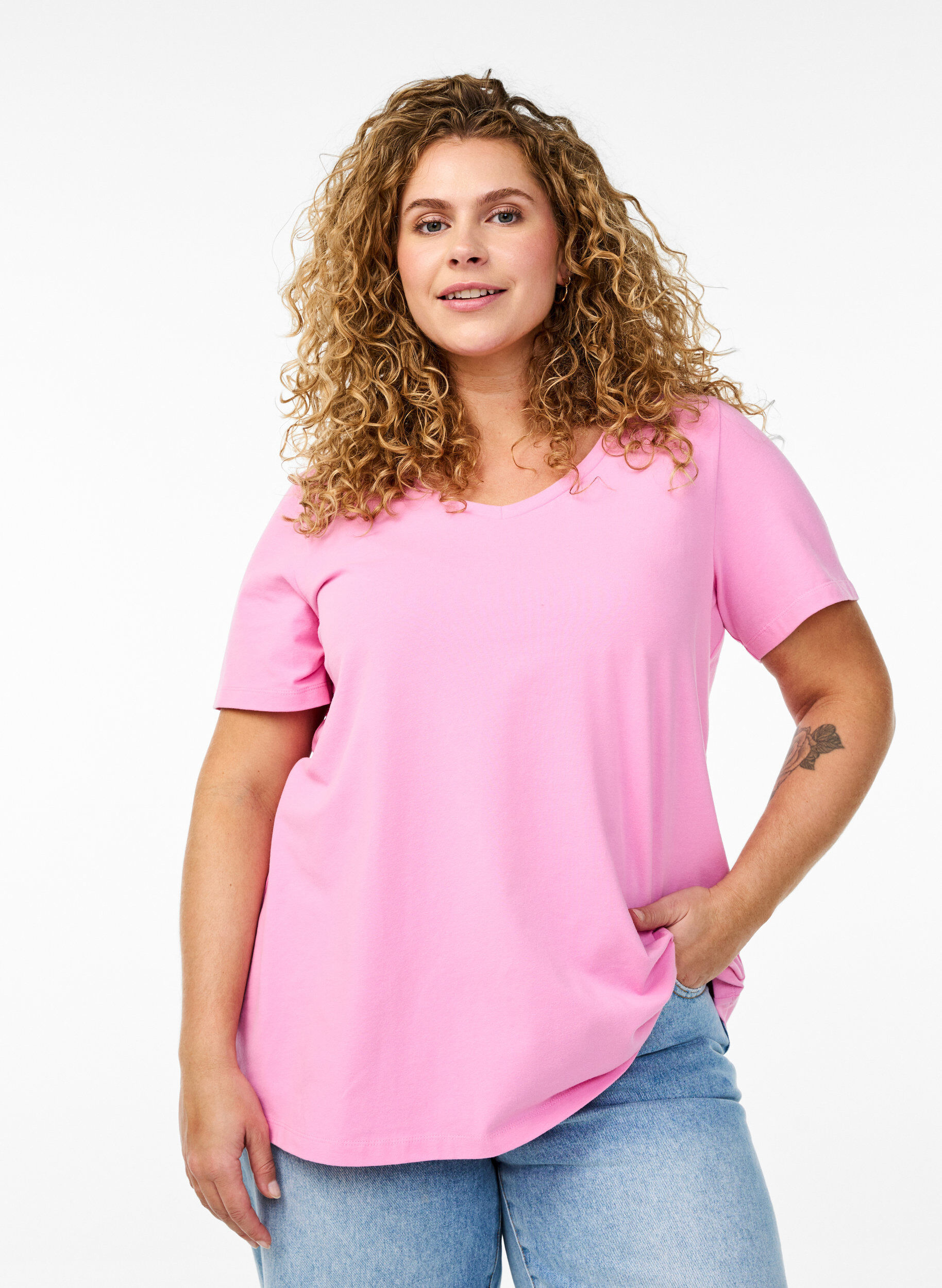 ZizziEnsfarvet basis t-shirt i bomuld, Lyser&oslash;d, Model image number 0