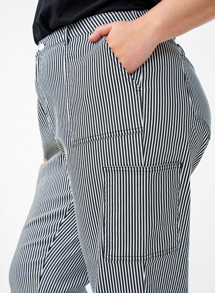 Stribede cargojeans med høj talje, Sort, Image image number 0