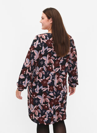 V-hals kjole med print, Black R. Flower AOP, Model image number 1