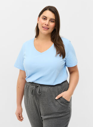 Basis t-shirt med v-hals, Chambray Blue, Model image number 0