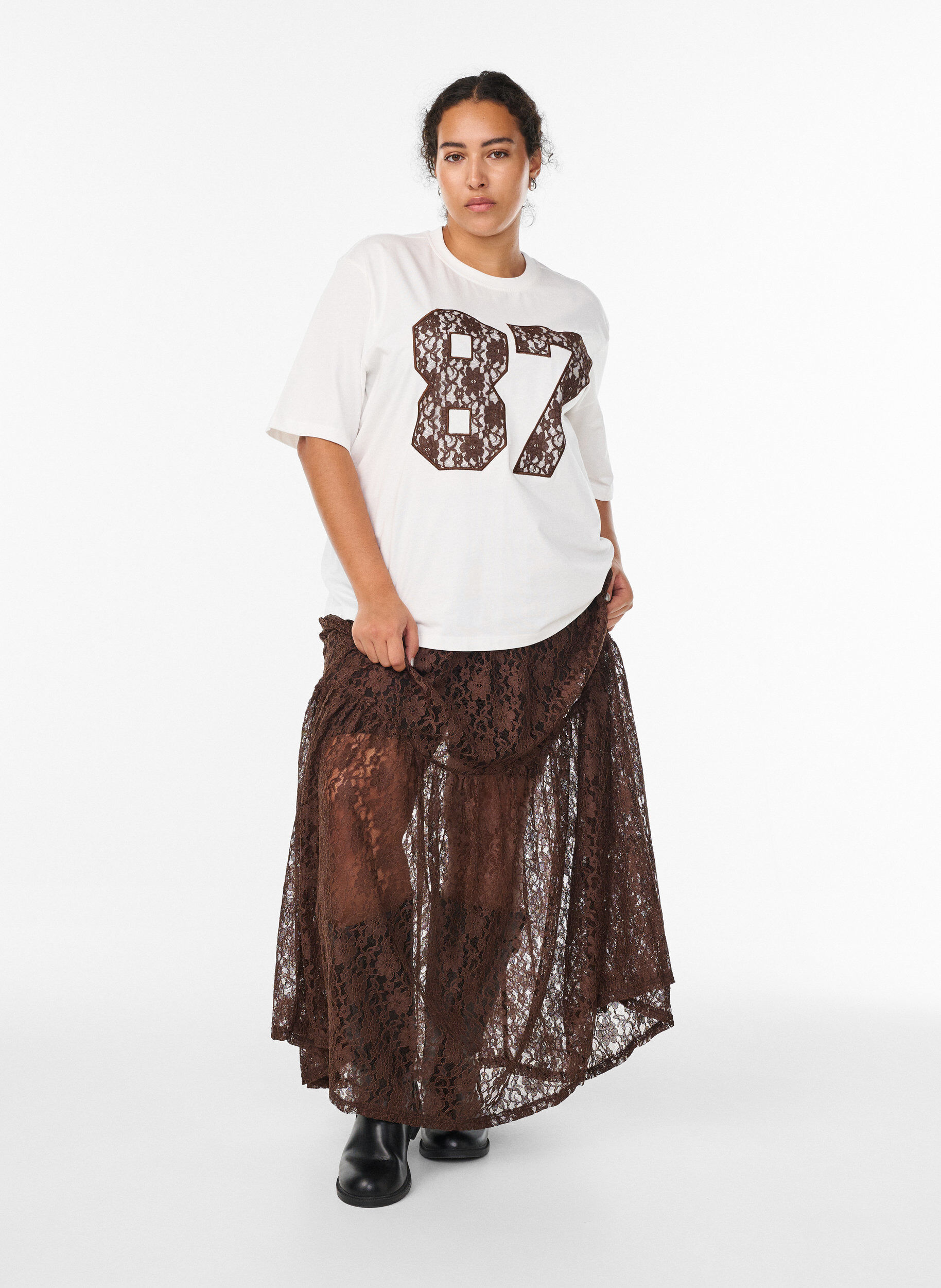 Zizzi Bomulds t-shirt med blondedetalje foran, Hvid, Model image number 1