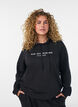 Sweatshirt med h&aelig;tte og print, Sort, Model image number 3