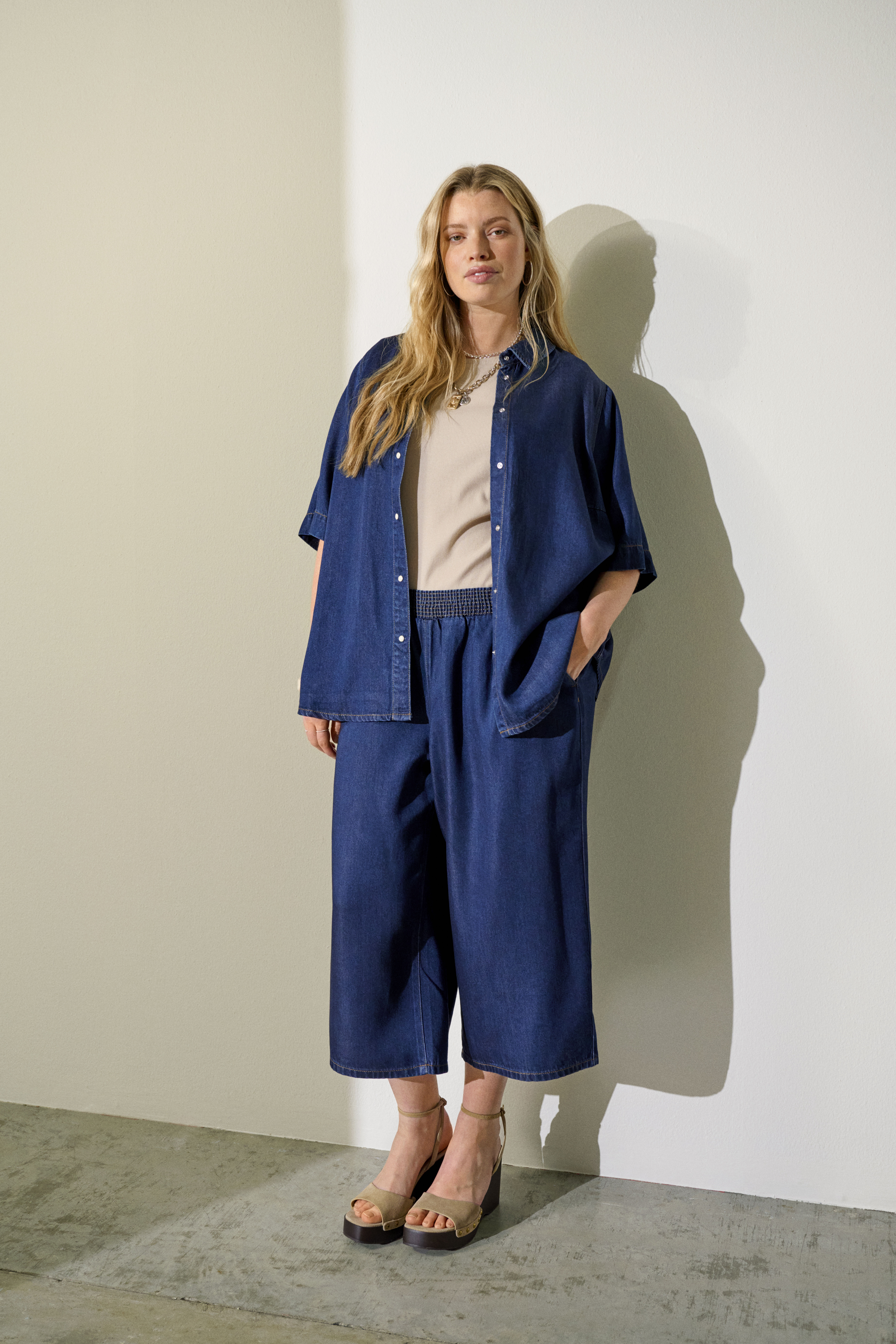 Zizzi Denim-look, , Model