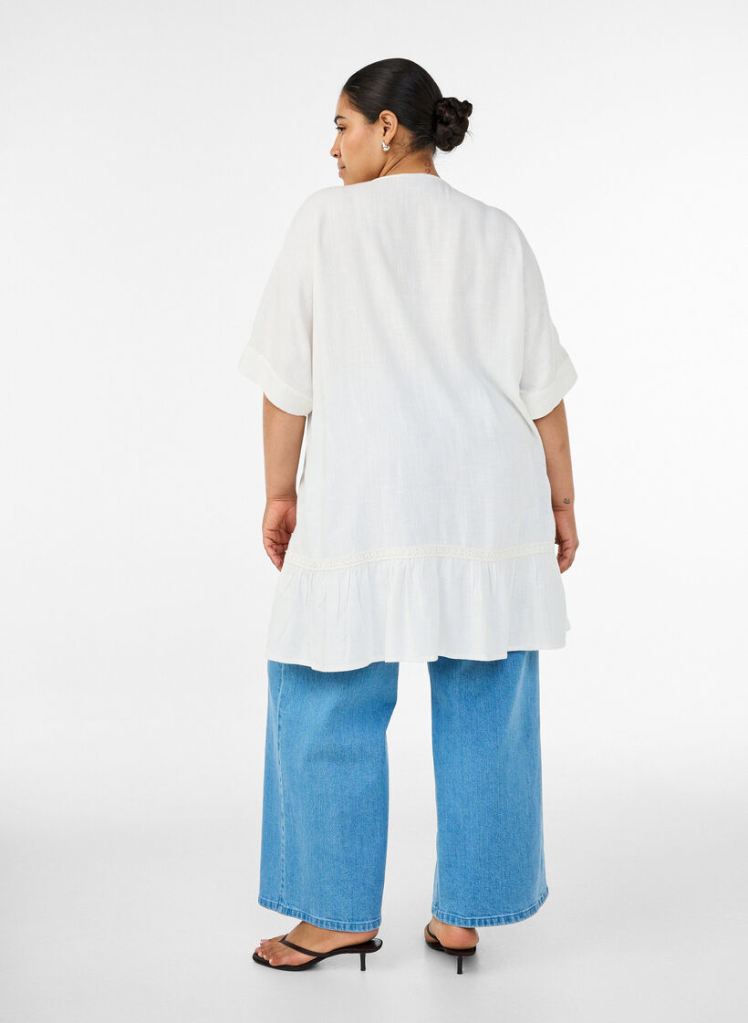 Tunika i viskose med knapper og fl&aelig;sekant, Vanilla, Model image number 2