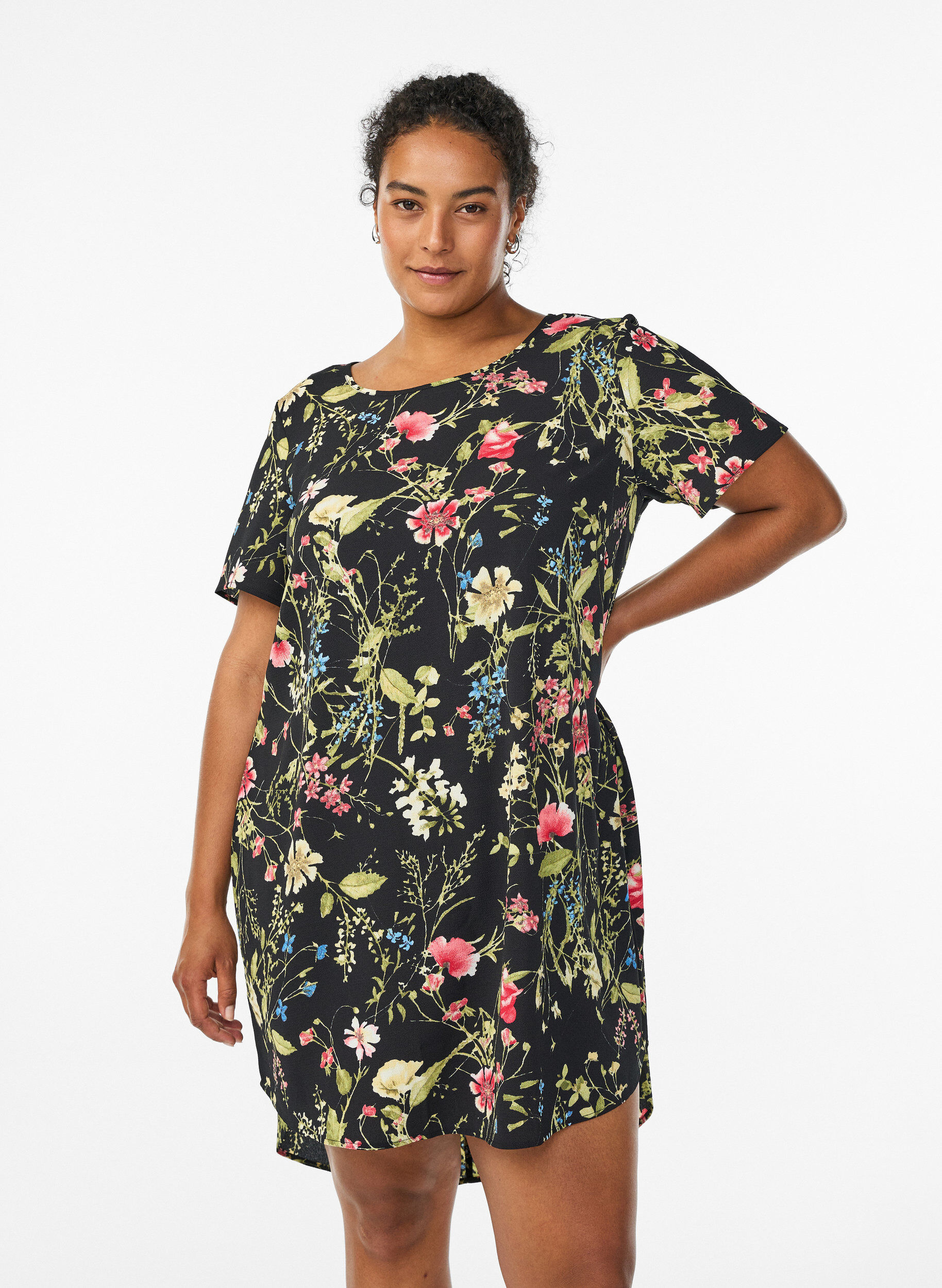 Zizzi Kjole med print og korte &aelig;rmer, Sort, Model image number 0