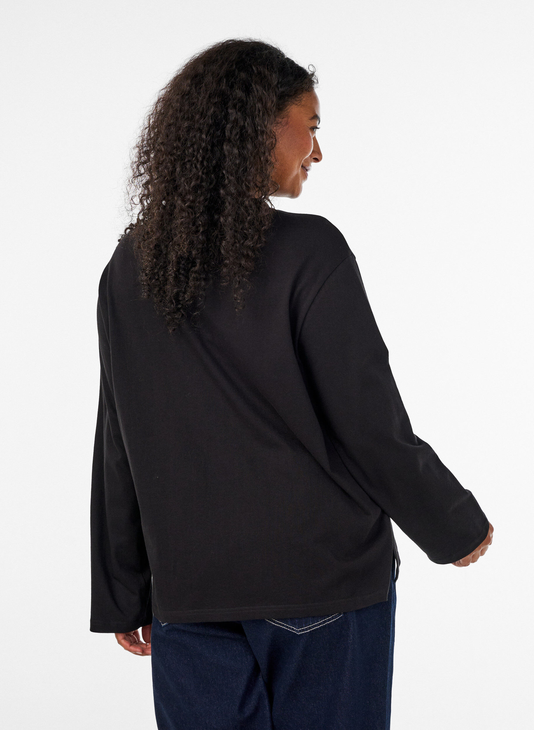 ZizziBasis t-shirt med lange &aelig;rmer, Sort, Model image number 2
