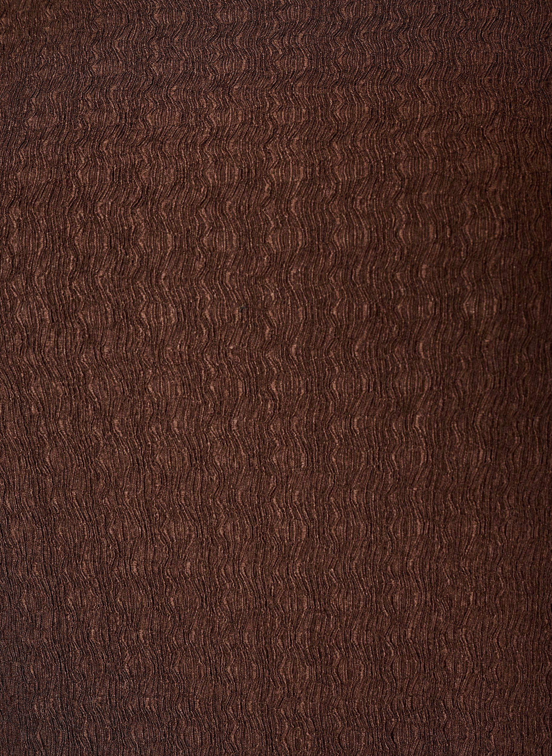 ZizziMidikjole med b&oslash;lget struktur og lange &aelig;rmer, Brun, Packshot image number 2