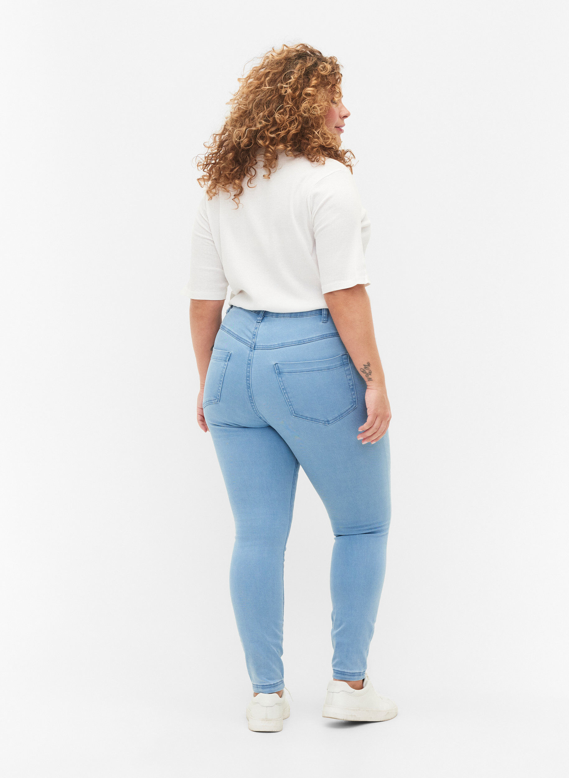 ZizziSuper slim Amy jeans med h&oslash;j talje, Ex Lt Blue, Model image number 1