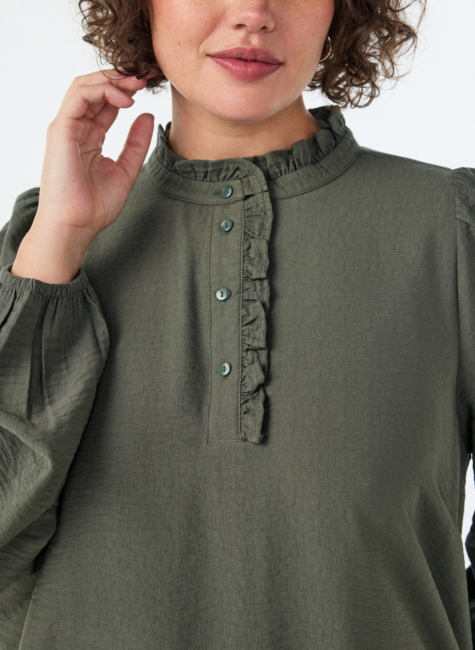 ZizziViskosetunika med fl&aelig;ser og knapper, Gr&oslash;n, Model image number 3