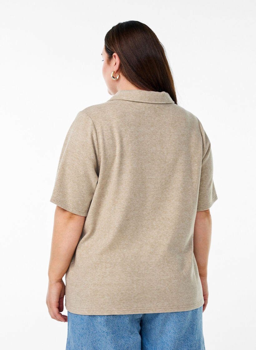 Jerseybluse med krave og korte ærmer, Brun, Model image number 2