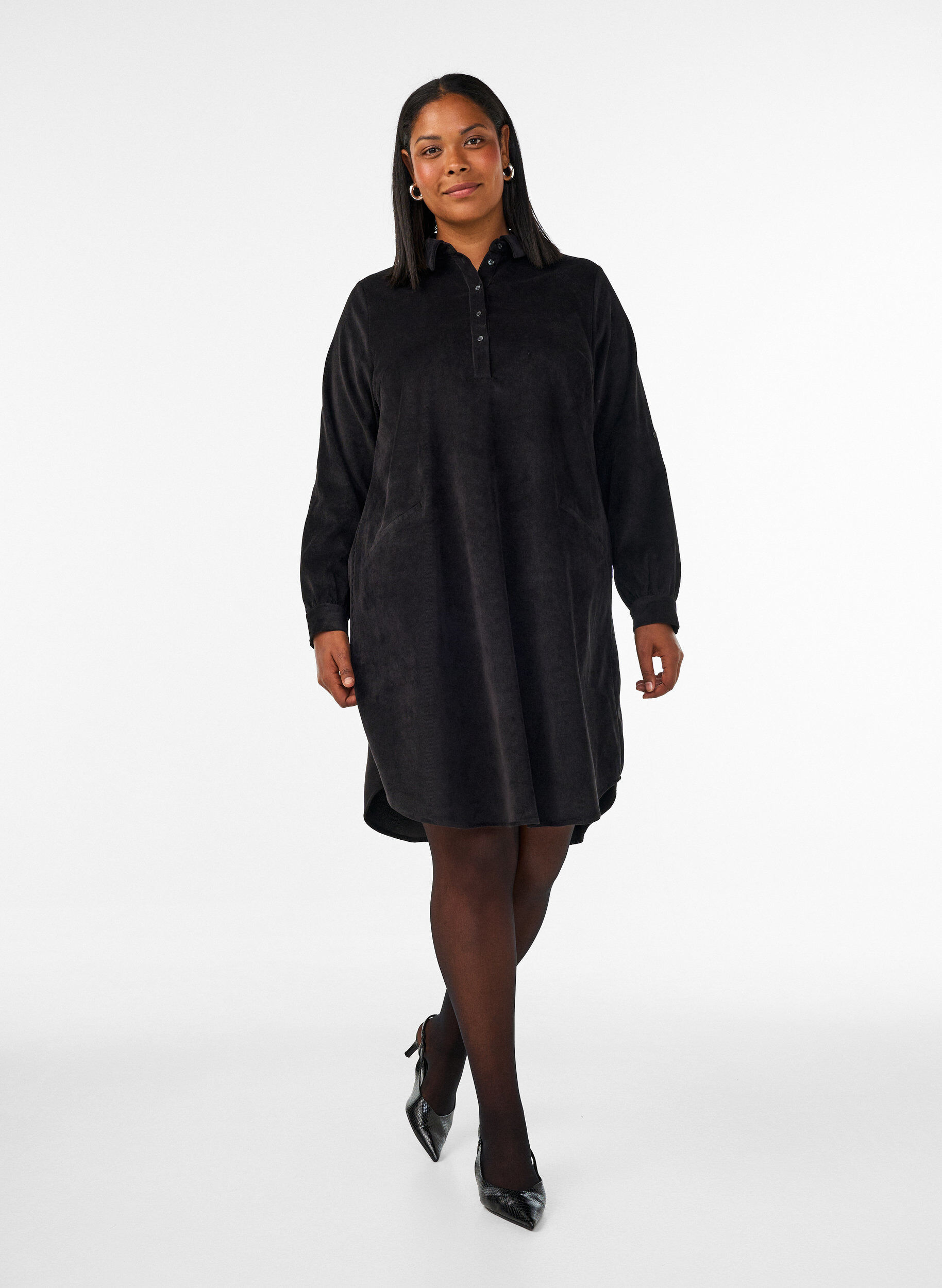 ZizziFl&oslash;jls skjortekjole med krave og knaplukning, Sort, Model image number 1