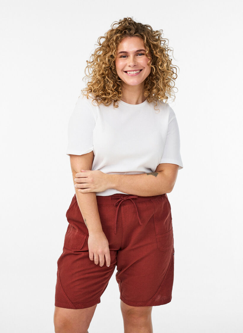L&oslash;se shorts i bomuld med lommer, R&oslash;d, Model image number 0