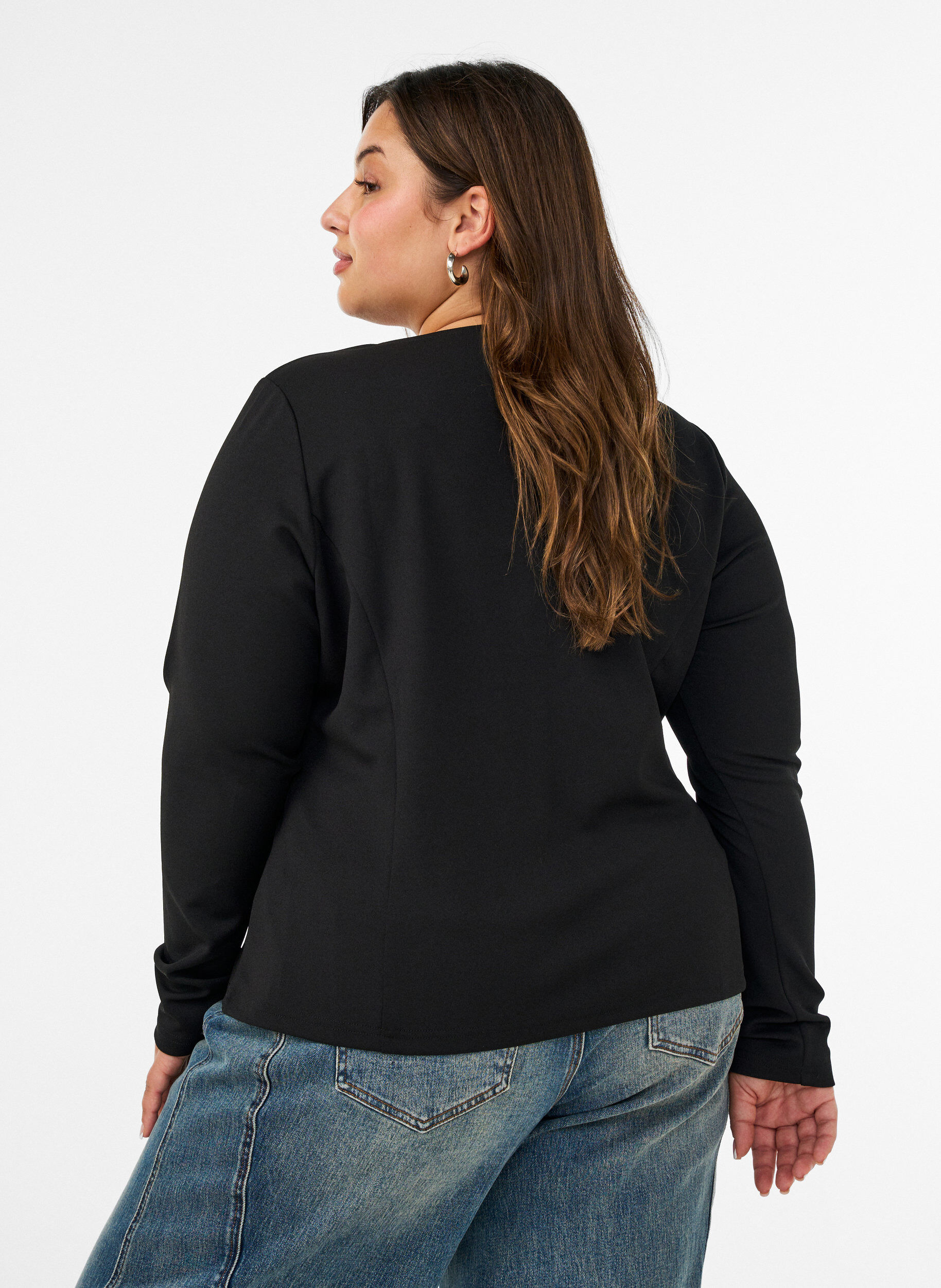 ZizziFigursyet cardigan med knudelukninger, Sort, Model image number 2