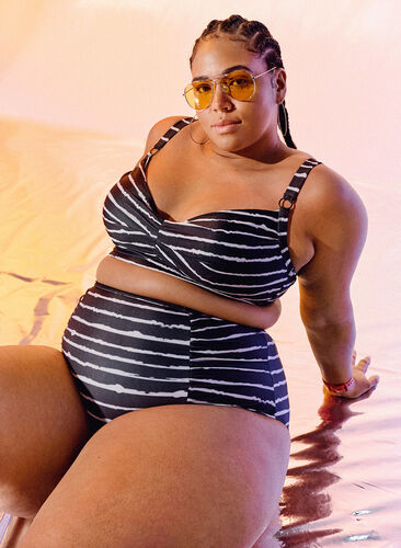 Stribet bikinitrusse med høj talje, Black White Stripe, Image image number 0