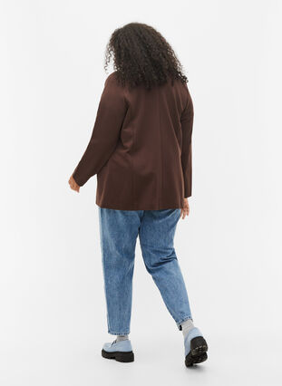 Cropped Mille mom jeans med color-block , Blue denim, Model image number 1
