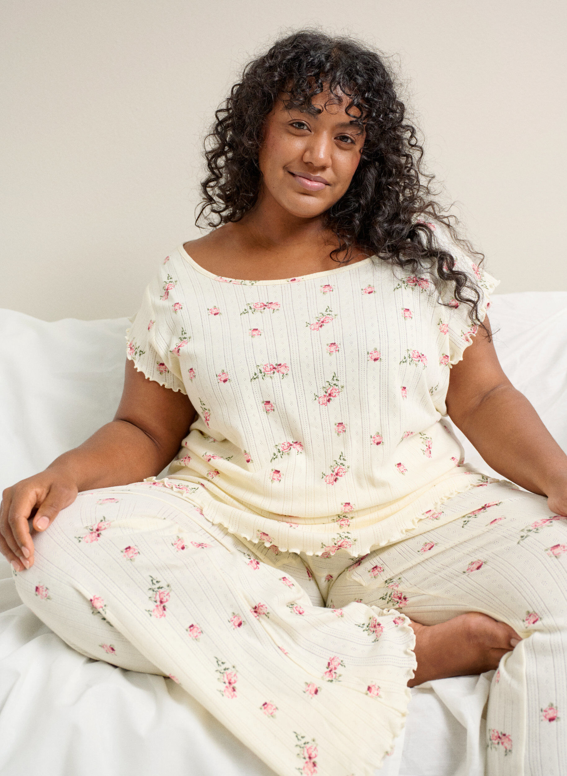 Nattop i &oslash;kologisk bomuld med cap-&aelig;rmer