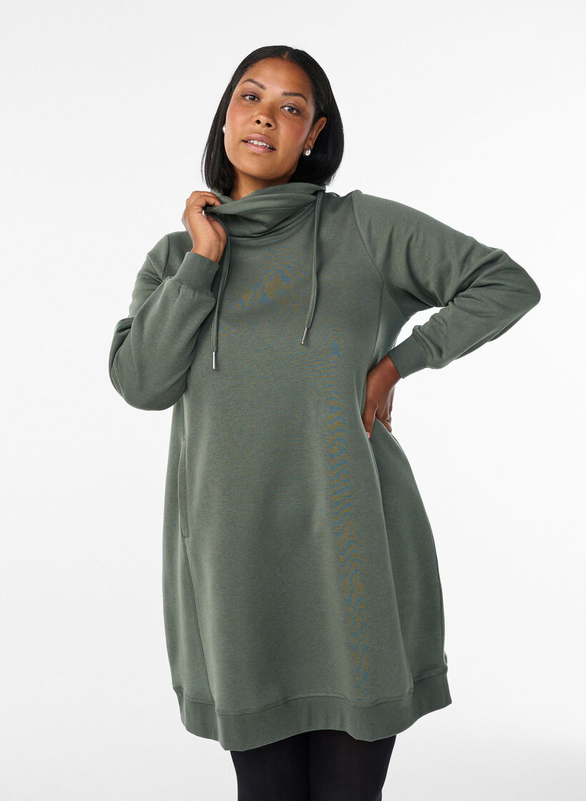 Kort sweatkjole med h&oslash;j krave og lommer, Gr&oslash;n, Model image number 0