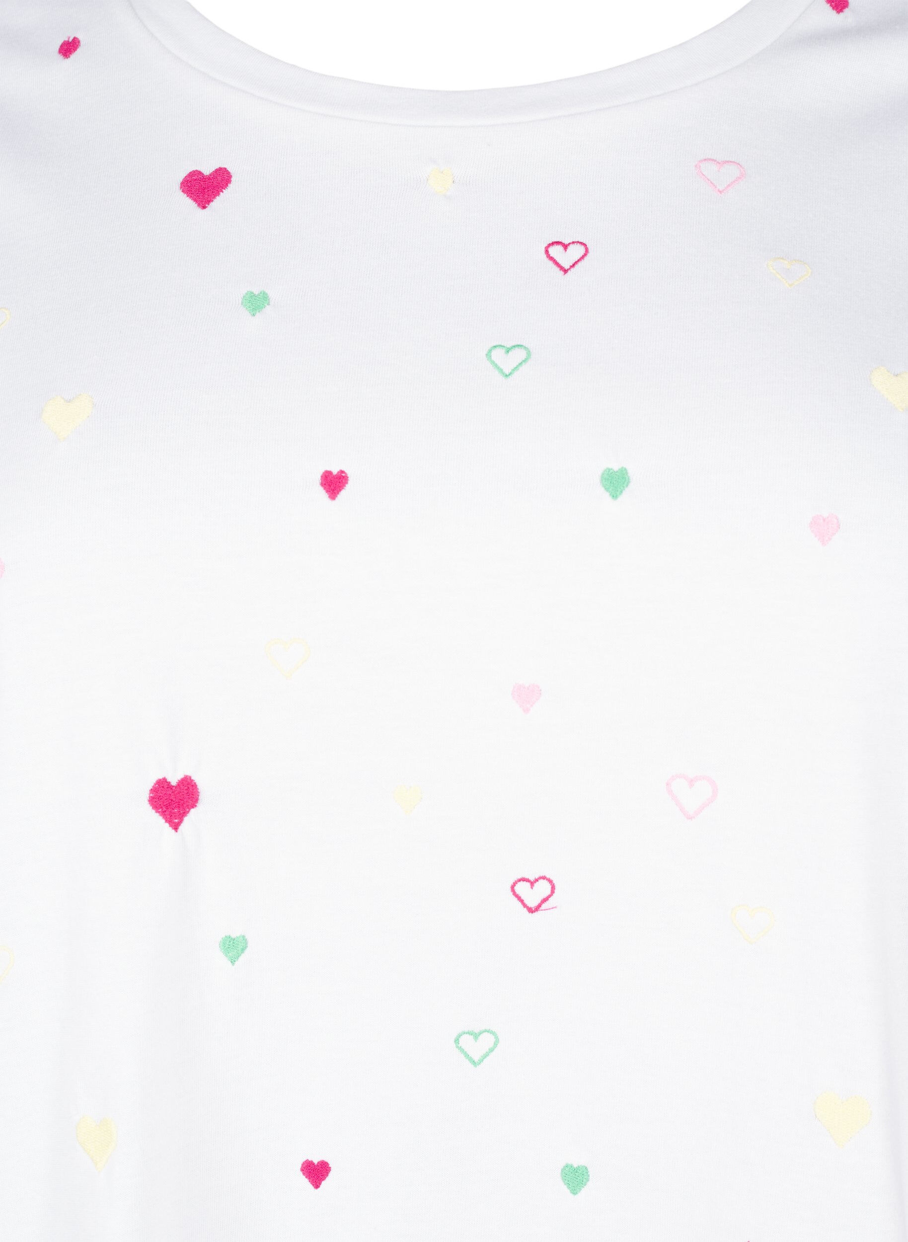 Zizzi T-shirt i &oslash;kologisk bomuld med hjerter., White Heart Emb., Packshot image number 2