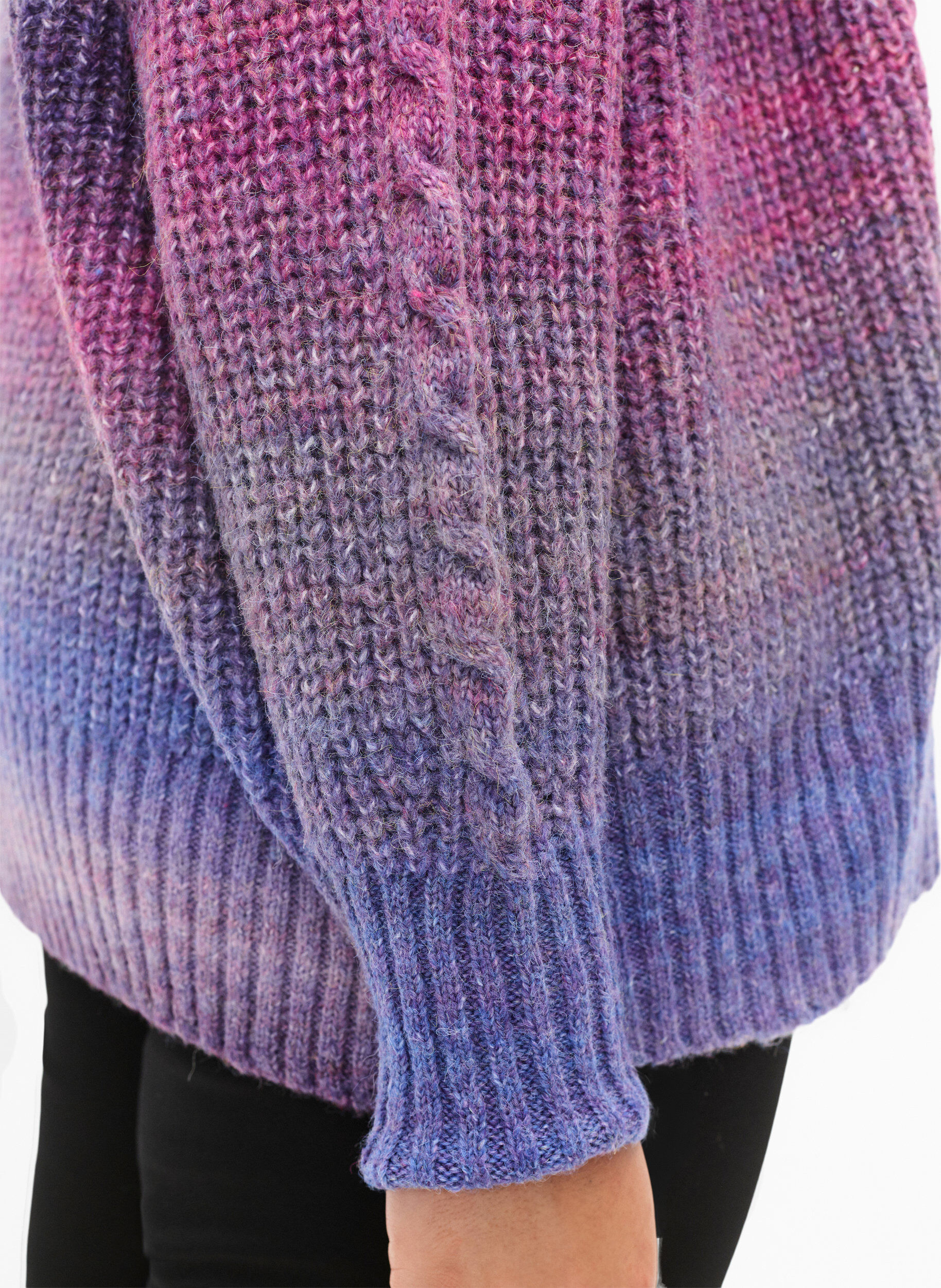 Zizzi Meleret strik cardigan med knapper, Pansy Mel. Comb, Model image number 3