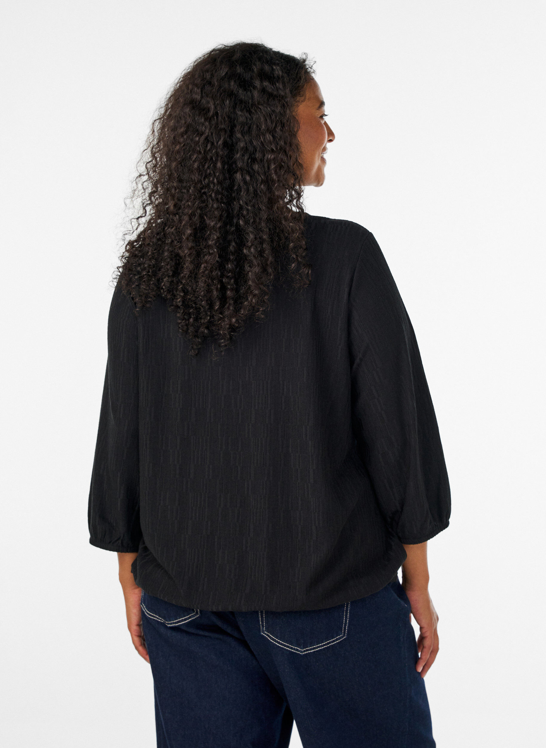 ZizziBluse med struktur og 3/4 &aelig;rmer, Sort, Model image number 2