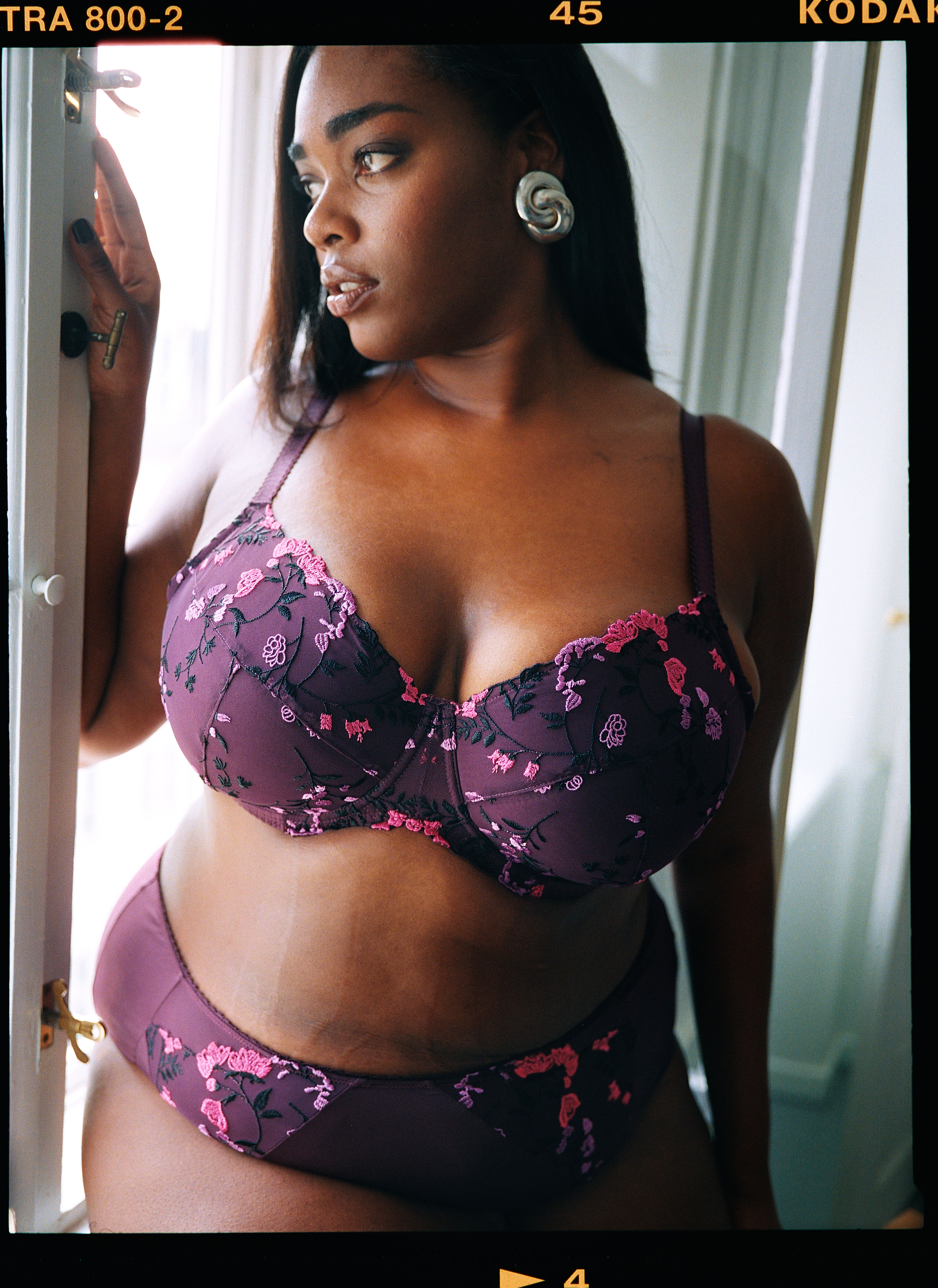 Blomster detaljer, , Model