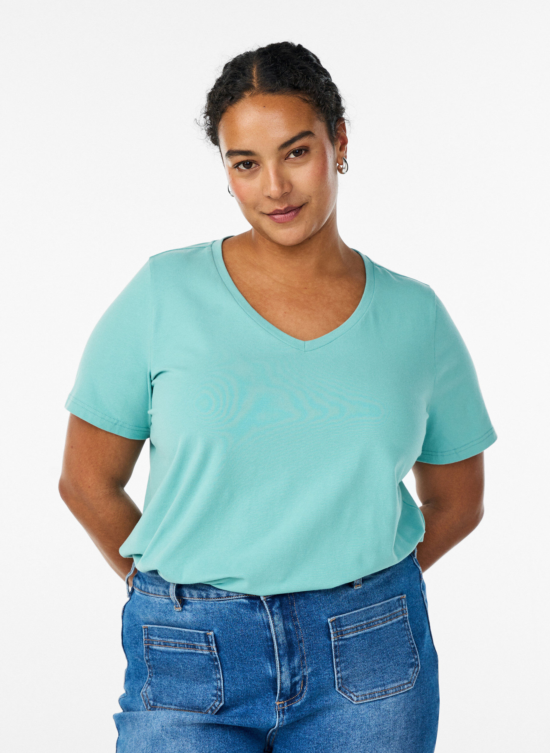 Ensfarvet basis t-shirt i bomuld, Gr&oslash;n, Model