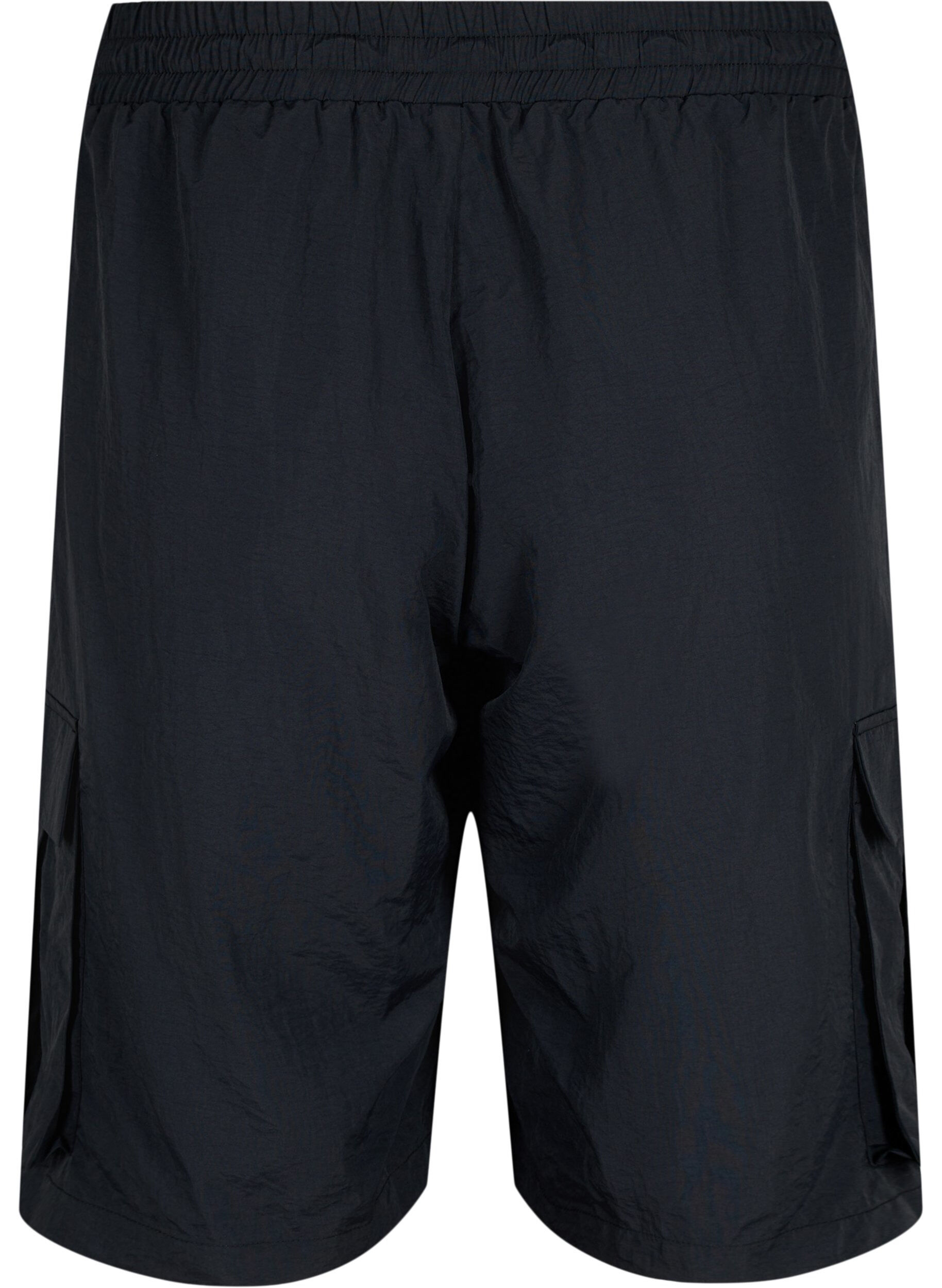 Zizzi H&oslash;jtaljede shorts med cargolommer, Black, Packshot image number 1
