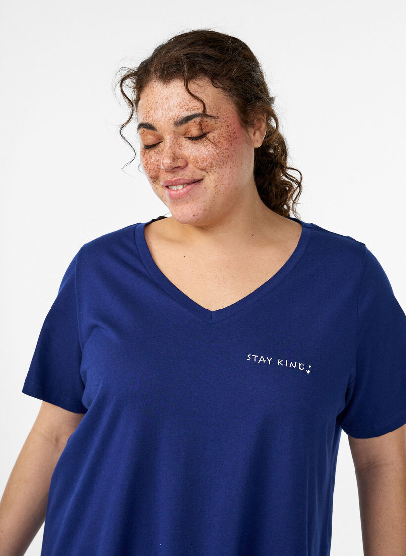 Viskose top med blondekant, Lilla, Model image number 3