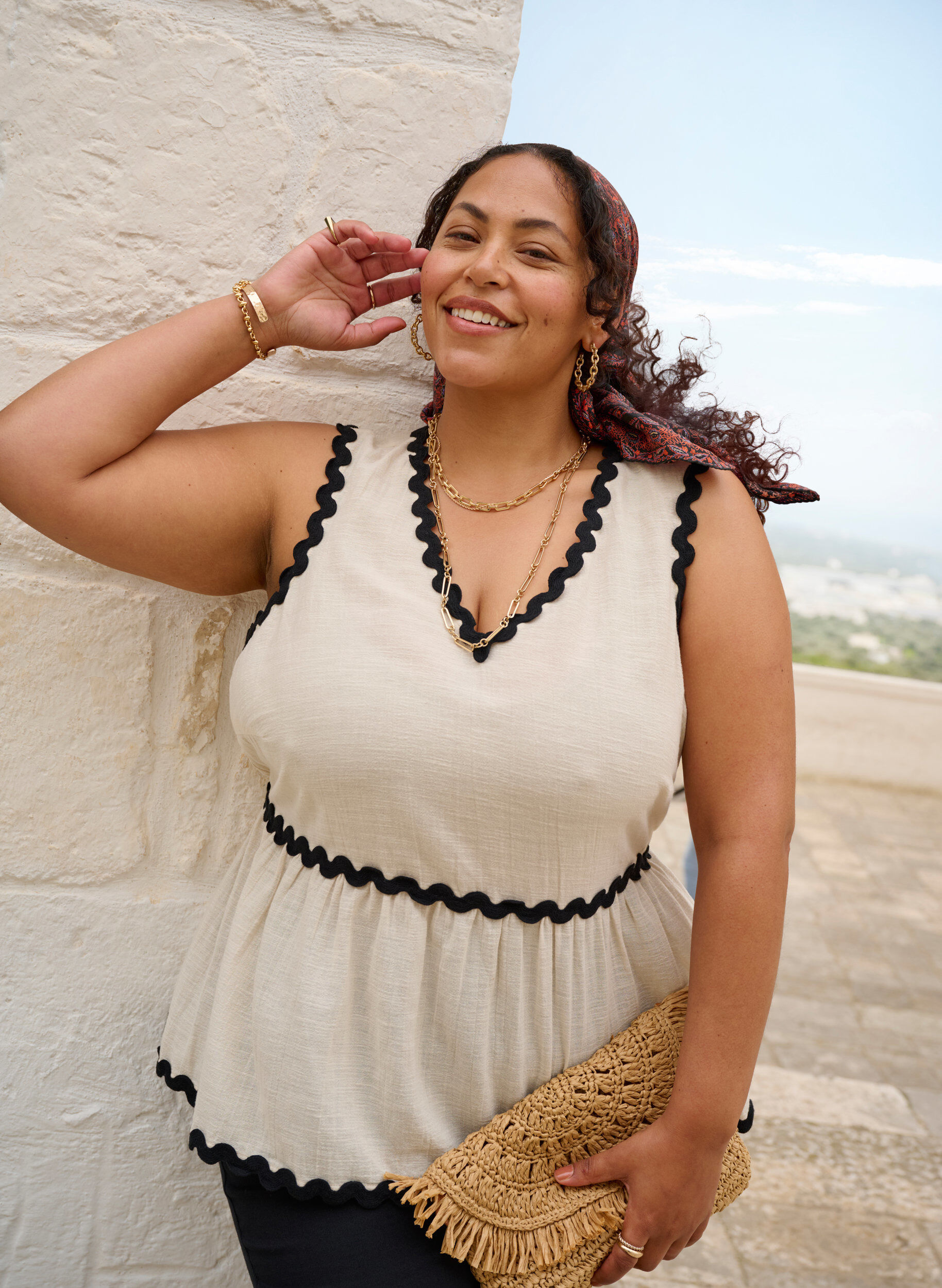 Zizzi &AElig;rmel&oslash;s top med b&oslash;lgede kontrastkanter, Beige, Image image number 0