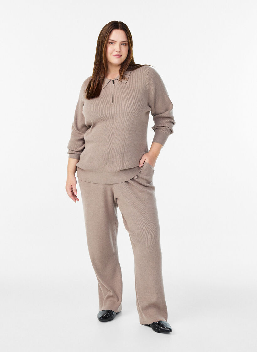 Ribstrikket pullover med polokrave og lynlås, Beige, Model image number 1