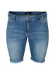 Højtaljede denimshorts med rå kanter, Dark blue denim, Packshot image number 0