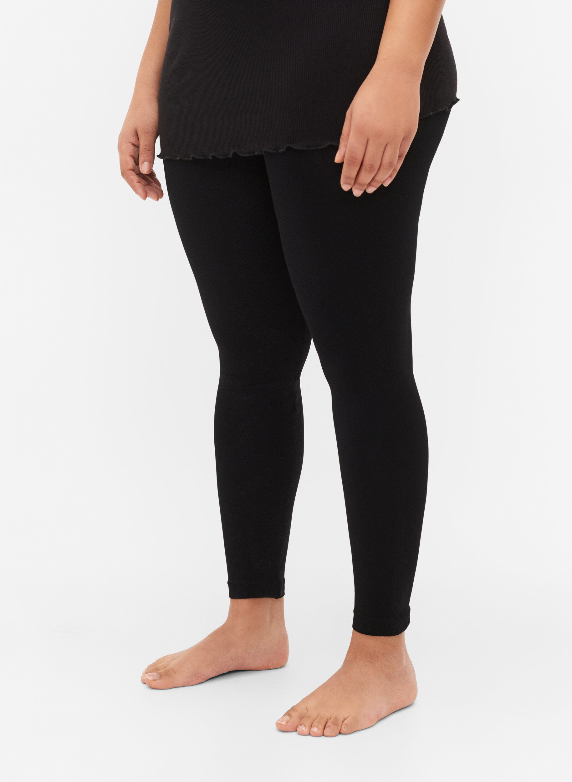 Zizzi Seamless basis leggings, Sort, Model image number 3
