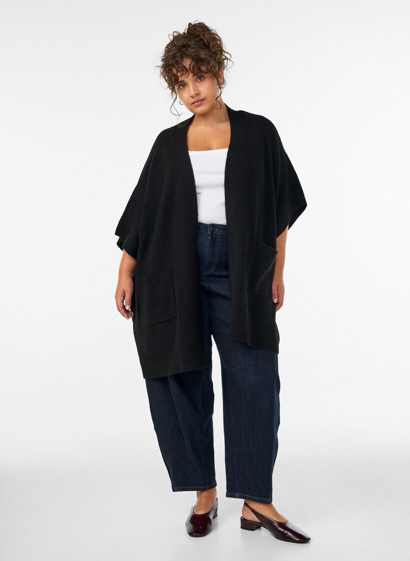 Cardigan med &aring;ben front og vide &aelig;rmer, Sort, Model image number 1