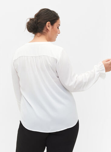 Bluse med lange ærmer og knaplukning, Bright White, Model image number 1