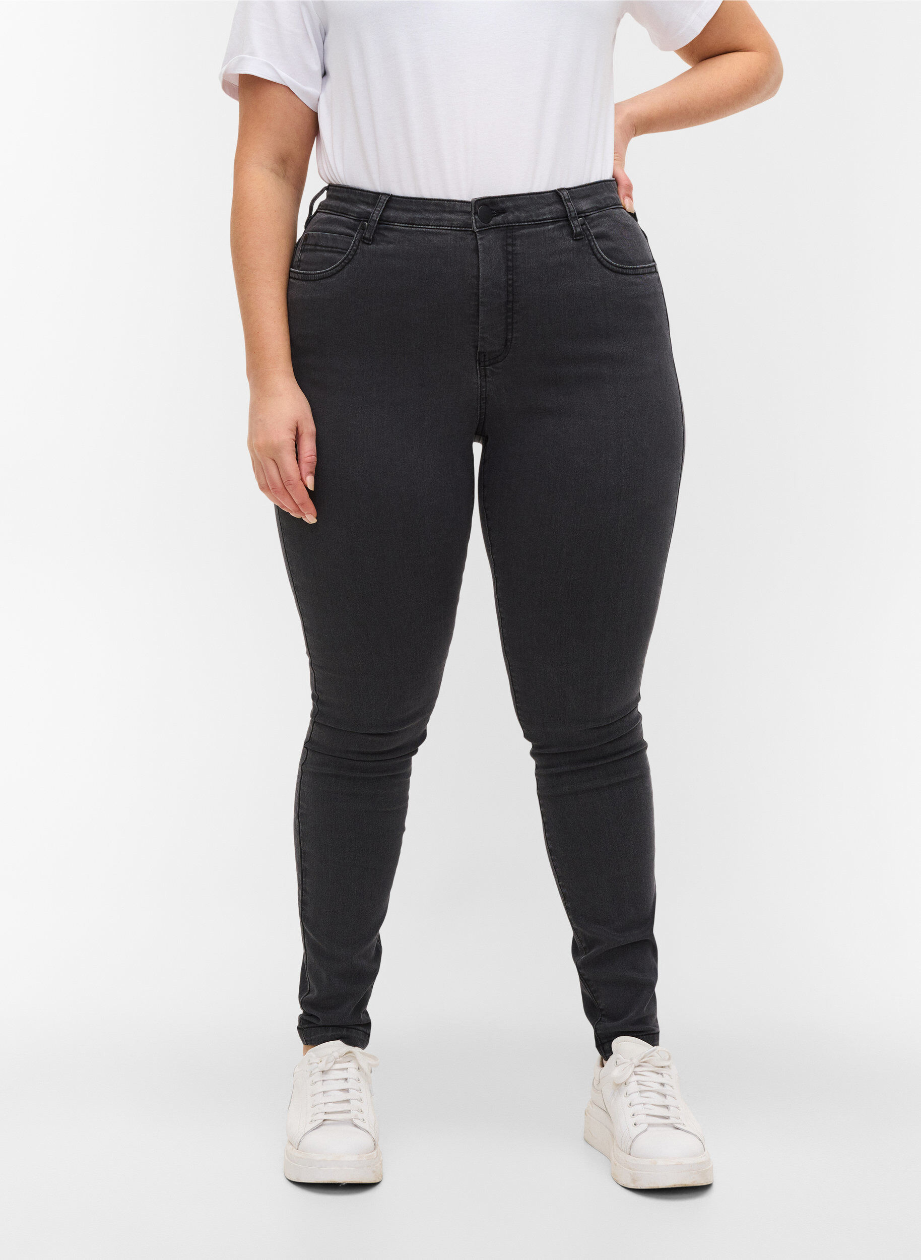 Zizzi H&oslash;jtaljede super slim Amy jeans, Gr&aring;, Model image number 3