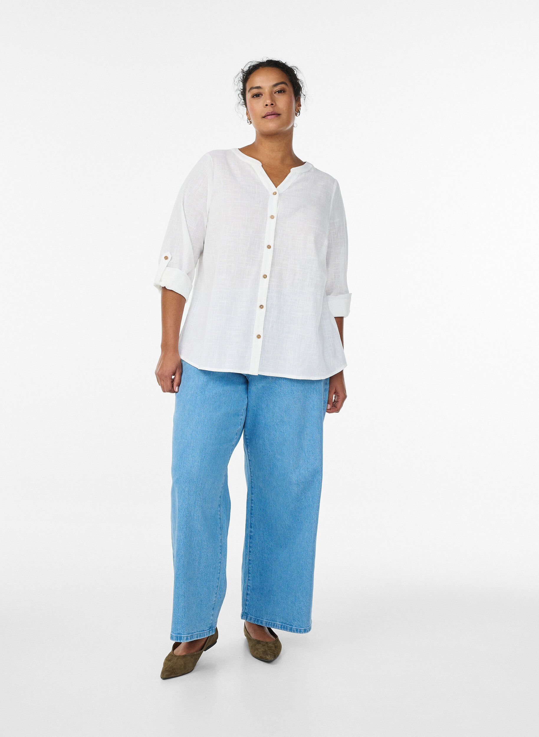 ZizziSkjortebluse i bomuld med V-udsk&aelig;ring, Hvid, Model image number 1