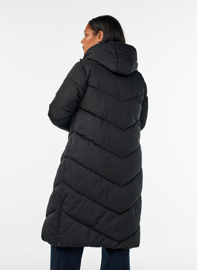 Lang pufferfrakke med h&aelig;tte og lommer, Sort, Model image number 2