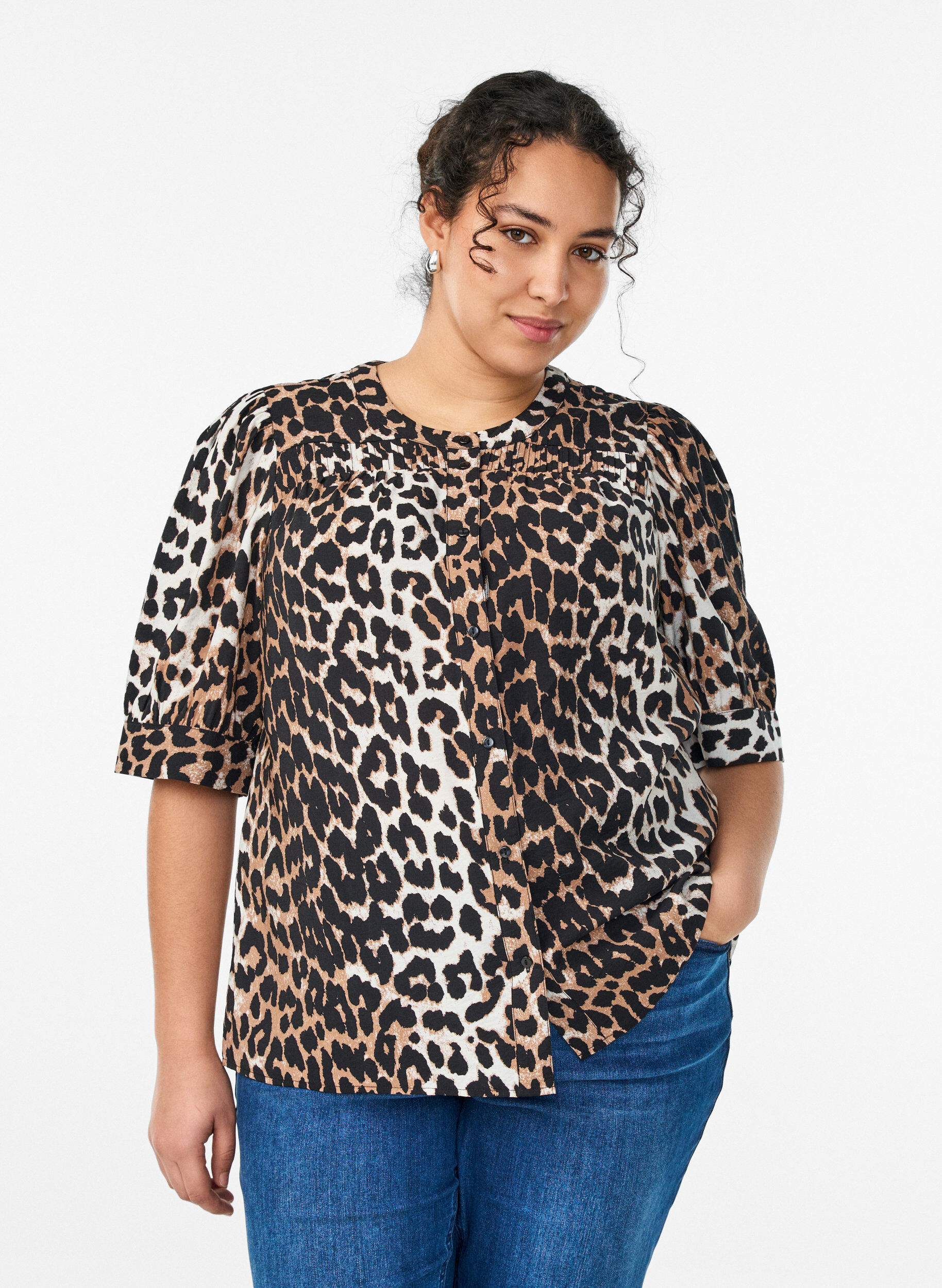 Zizzi Skjortebluse med m&oslash;nster og 1/2 &aelig;rmer, Brun, Model image number 0