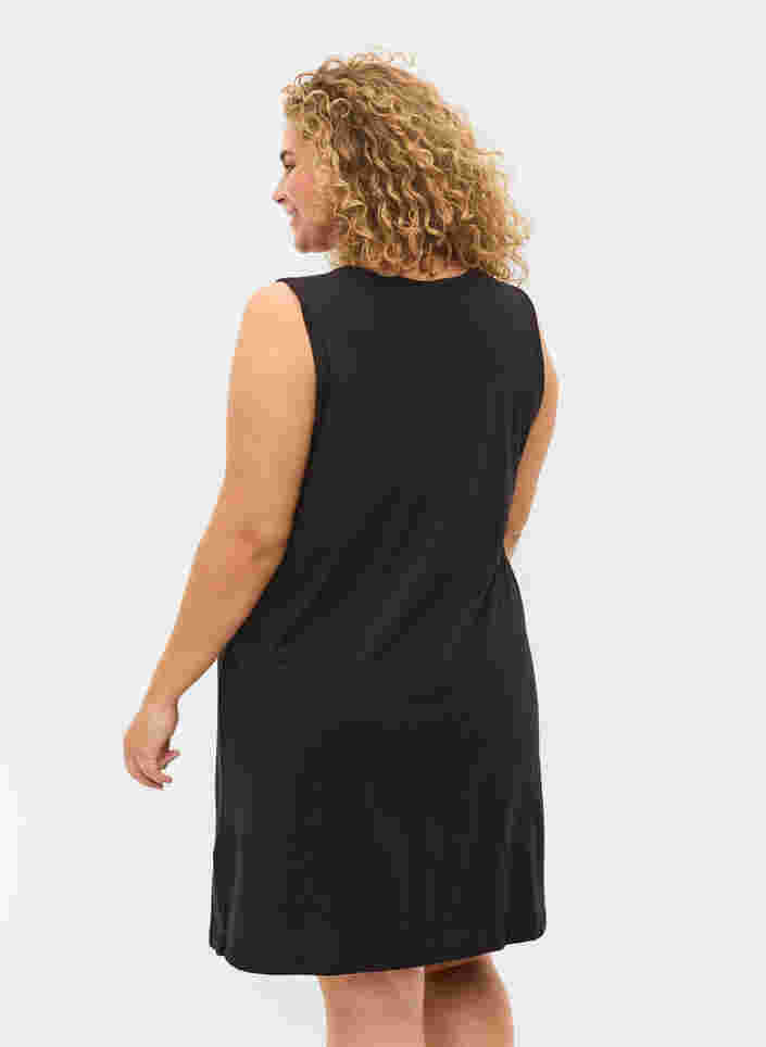 Ærmeløs natkjole med v-hals og string, Black, Model image number 1